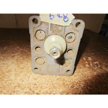 Vivolo India  Hyte Comp Hydraulic Pump 6.5 cm 3/Rev ?? undirectional xlnt 19D10298 ??