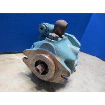 DAIKIN Gibraltar  PISTON PUMP V8A1RXT-20 WF-26